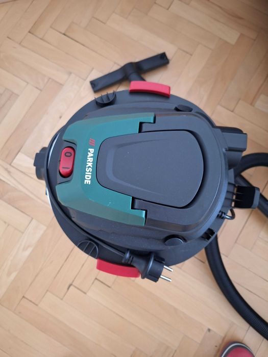 Прахосмукачка за сухо и мокро почистване Parkside