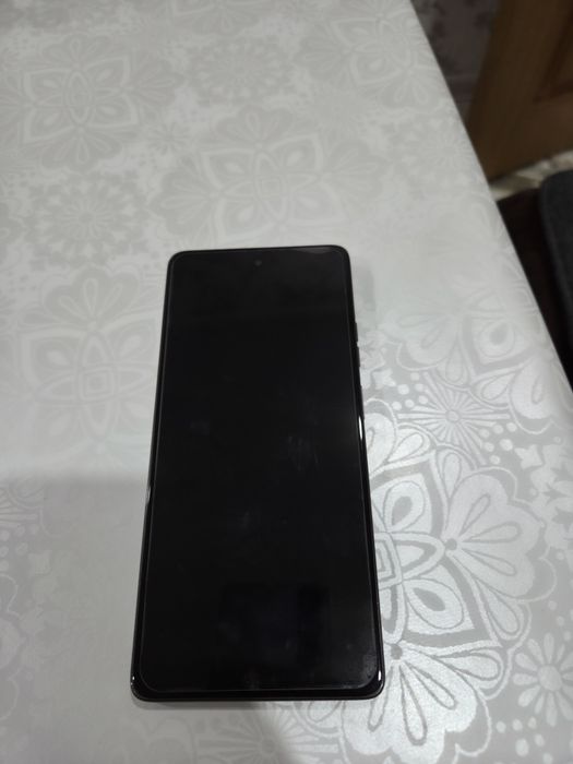 Телефон Motorola g75