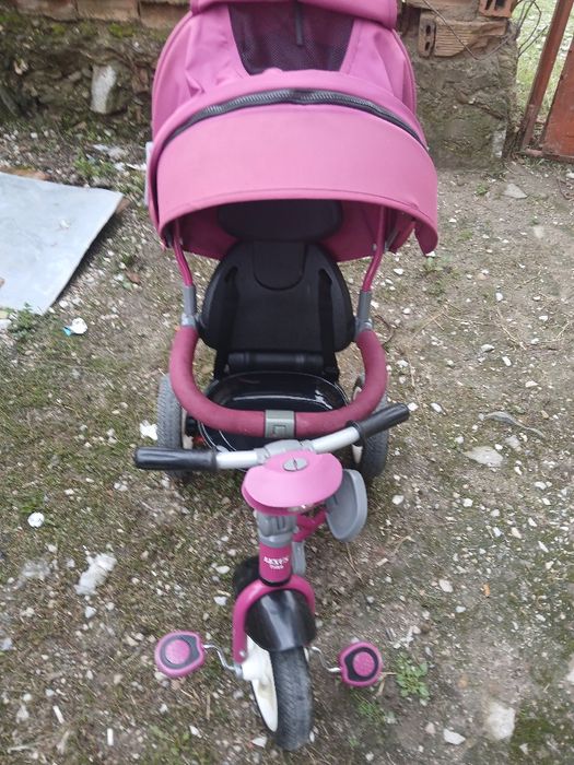 Продавам количка Чиполино и триколка  лексус