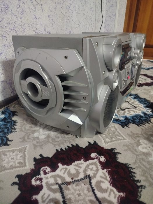 Muzikalni sentr samsung