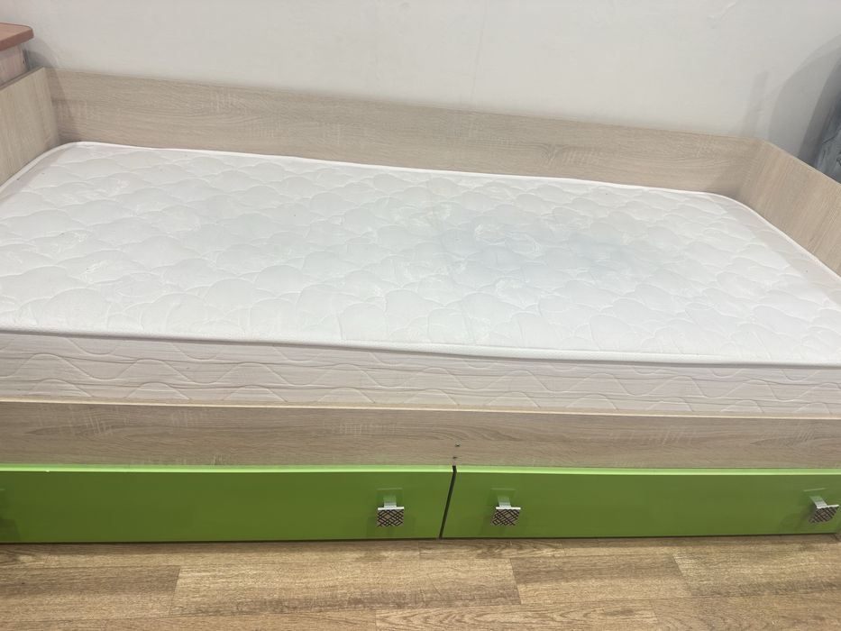 Продам детскую кровать