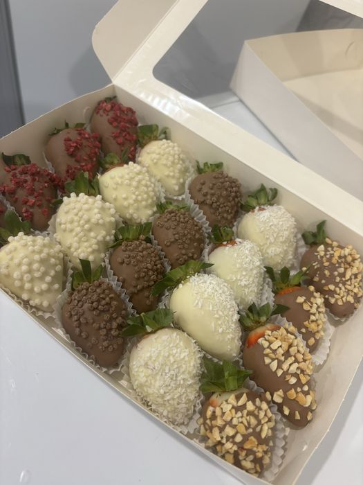 Клубника в шоколаде! Макаронсы. Майкудук