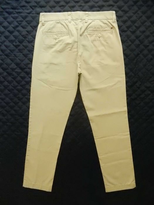 Pantaloni Tommy Hilfiger Custom Fit. Marime 38/32. Impecabili, ca noi.