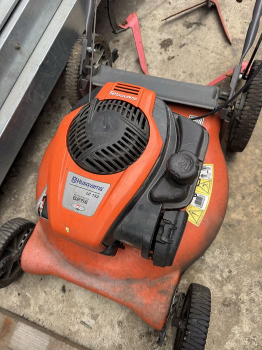 Husqvarna LC153 pentru piese