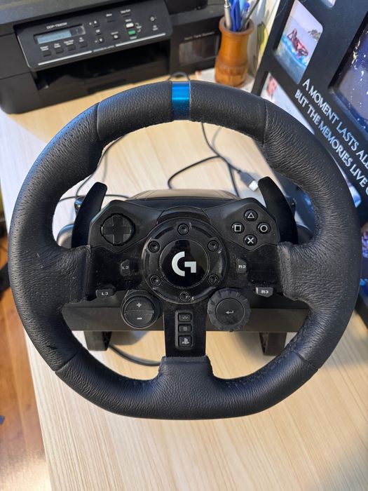 Logitech G923 волан и педали