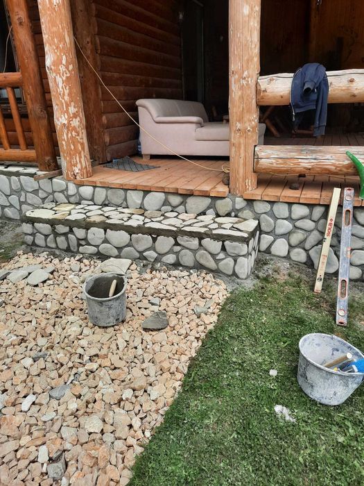 Amenajare Grădină cu Piatră de Carieră