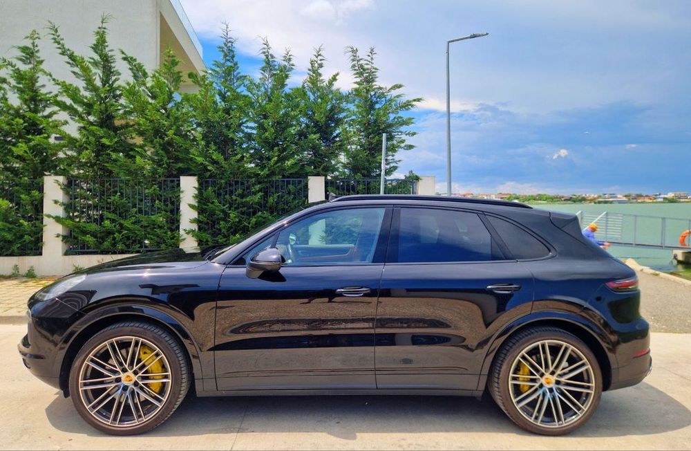 PORSCHE Cayenne 2021 — imagine 4