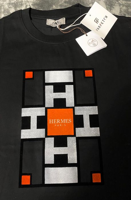 Vând tricou nou de bărbați Hermes