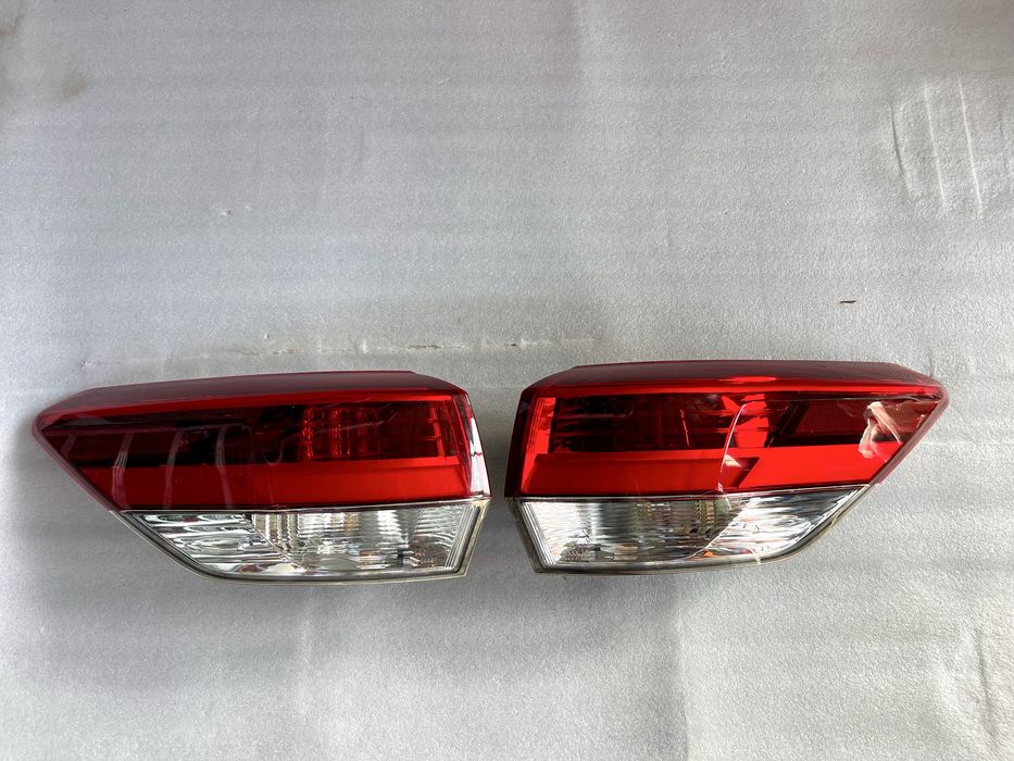 Задний фонарь на Highlander Хайландер