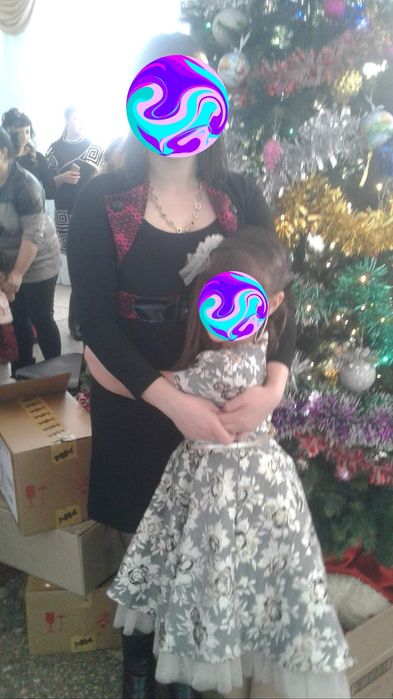 Продам  платье для девочки