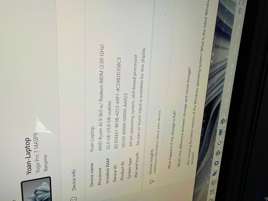Лаптоп Лаптоп Lenovo Yoga Pro 7 14ASP9 AMD Ryzen AI 9 365, 32 GB, 1 TB