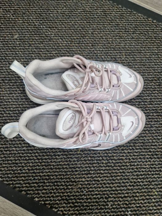 Adidasi nike air max