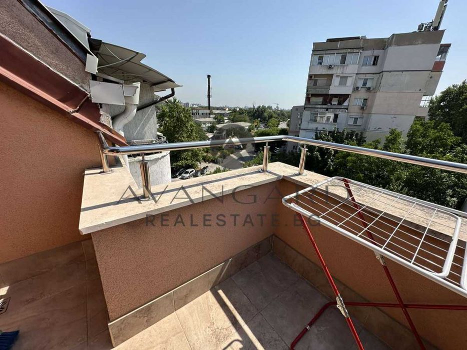 Продава се Тристаен апартамент в Пловдив, Център - 97 кв.м за 1083 €/кв.м - Снимка #8