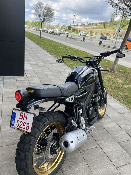 Yamaha Xsr 125 Legacy [Yzf Mt Rc Duke Cbr]