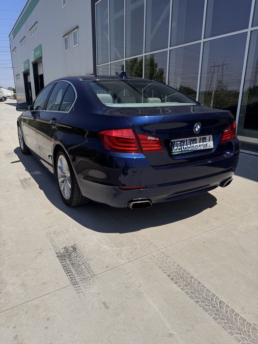 BMW 550i 4.4 V8 300kw