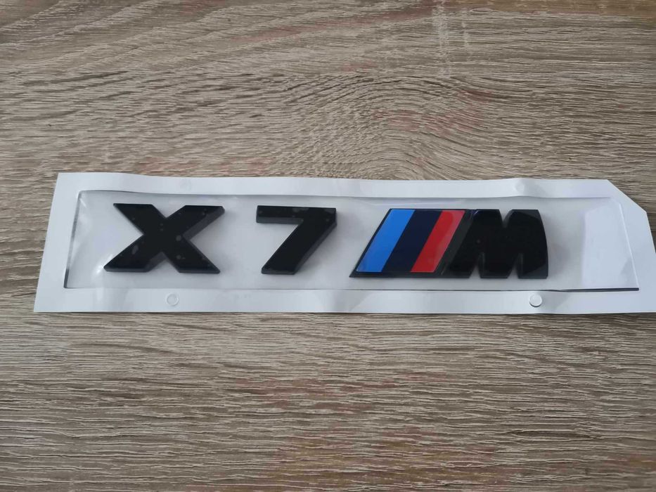 БМВ Bmw X7 M черна емблема лого