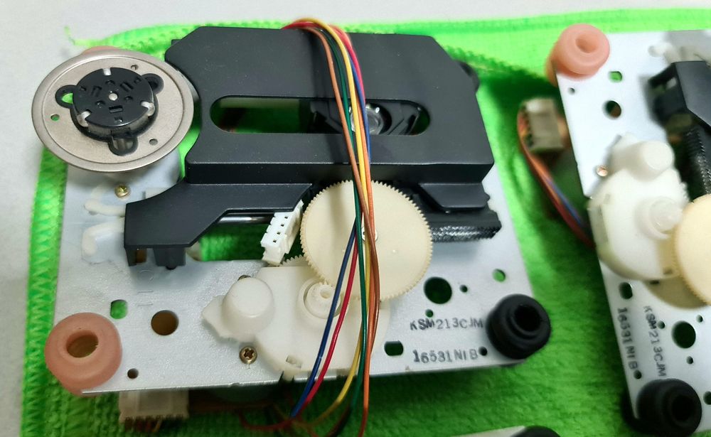 Mecanism Optic SONY KSM-213CJM