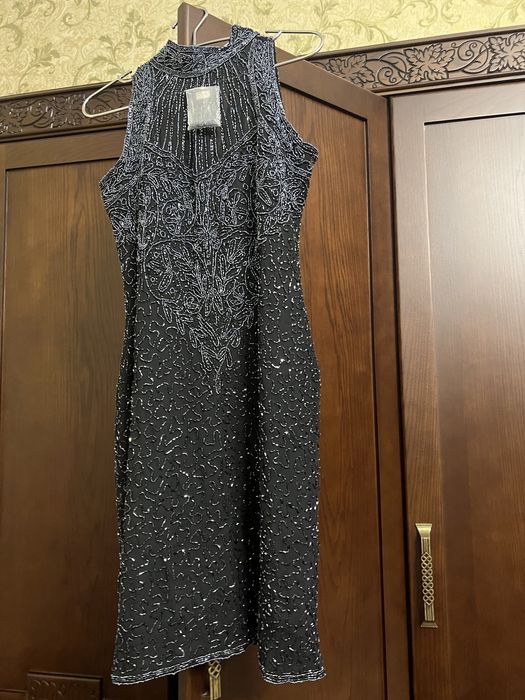 Продается новое платье, отличного качества, страна производитель Индия