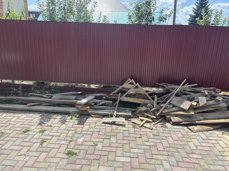 Отдам дрова , самовывоз