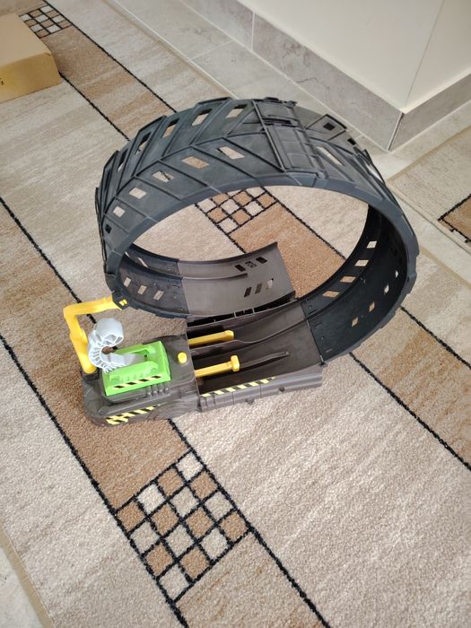 Hot Wheels големи писти