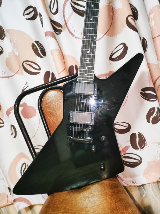 Продаю электрогитару