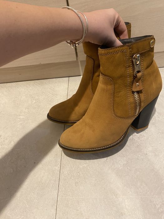 Ghete piele intoarsa 38 Aldo