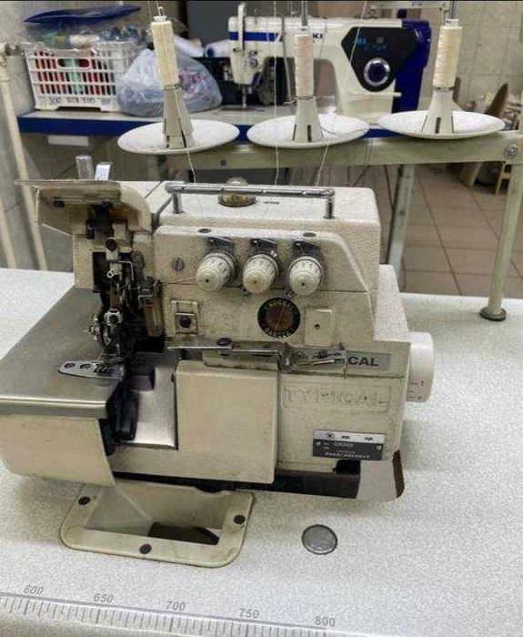 Промышленный оверлок Typical GN 793