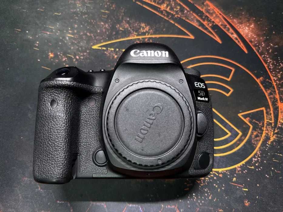 Canon 5D iv + Kitul obiectiv 24-105 f4