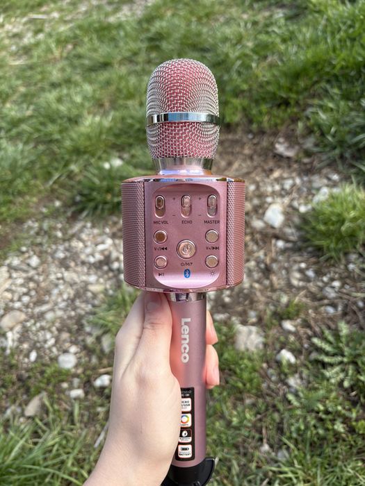 Vand microfon karaoke Lenco, nou, nefolosit!!