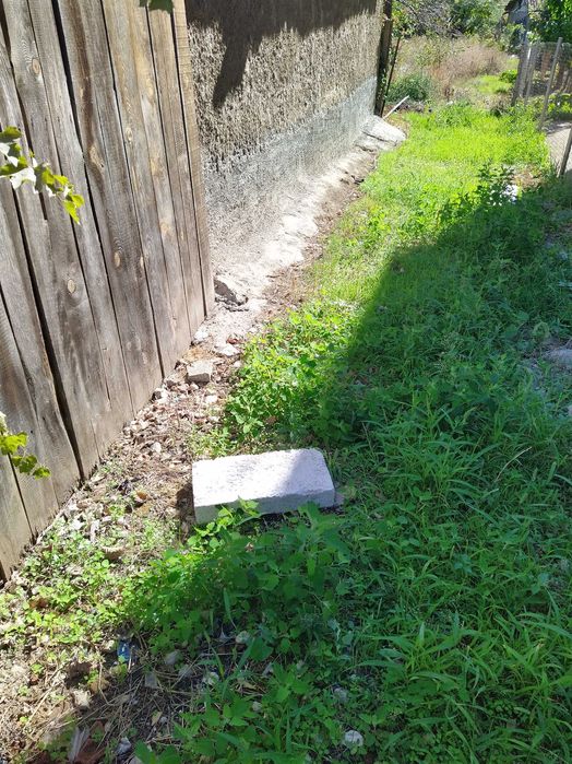 Продава голям парцел в идеален център