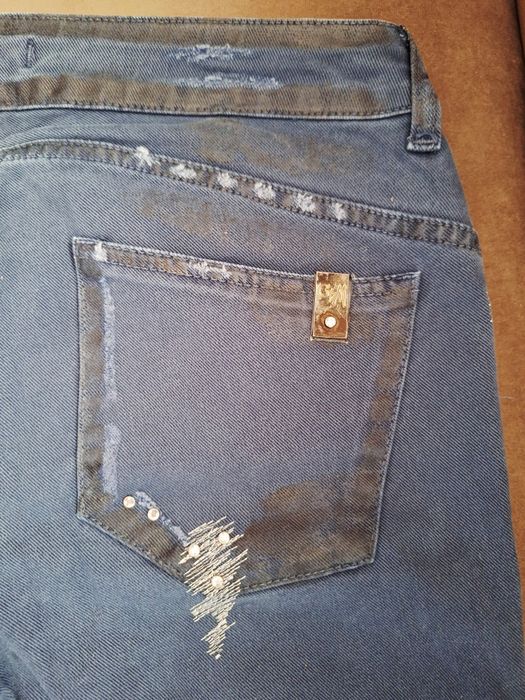 Guess нови дънки 29 размер