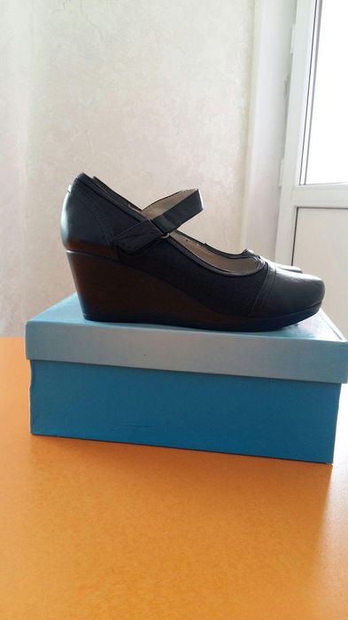 Детская обувь для девочек для школы