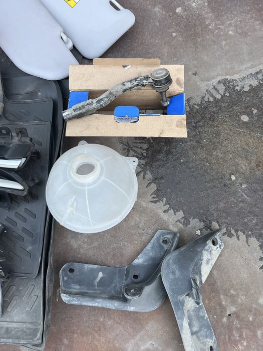 Продам запчасти Лада Веста