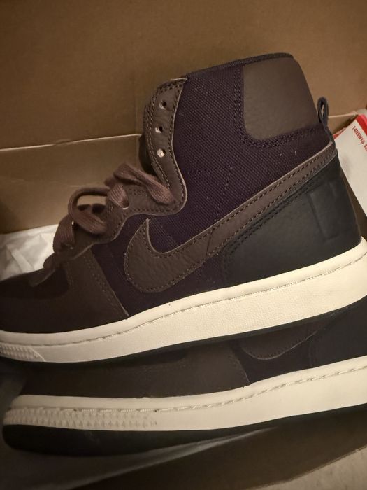 Jordan highs brown /black