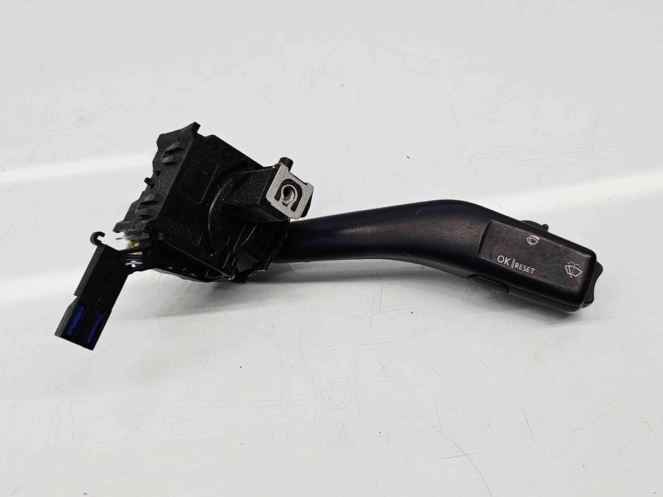 Maneta semnalizare Volkswagen Jetta 3  (1K2) [Fabr 2005-2010] 1K09535