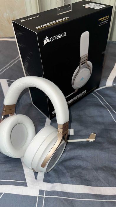 Беспроводные наушники | Corsair Virtuoso RGB Wireless (White/Gold)