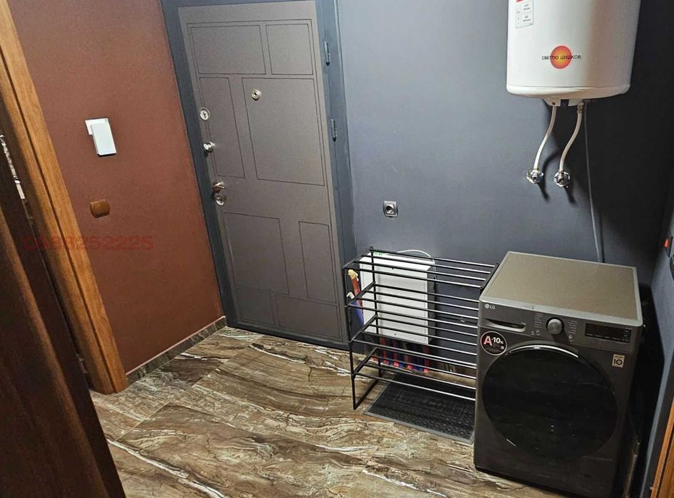 Продава се Двустаен апартамент в София, Надежда 1 - 70 кв.м за 1676 €/кв.м - Снимка #7