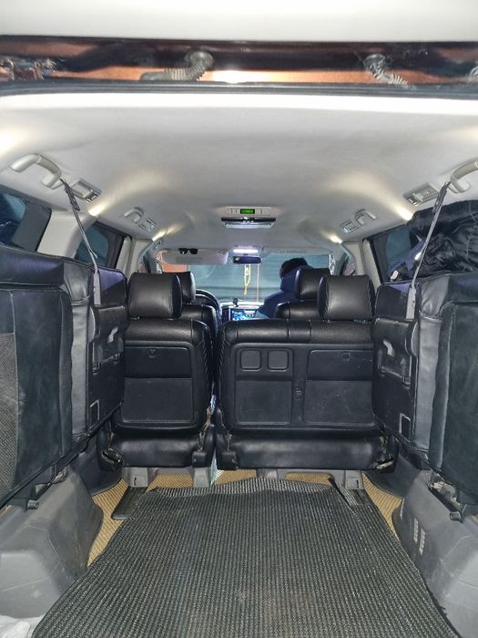 Тайота Альфард сатылады.