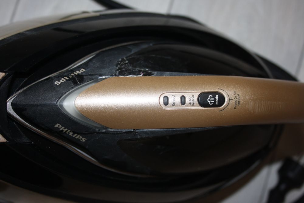 Продам парогенератор Philips perfect car 80000