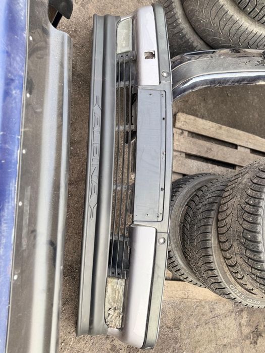 Бампера Бмв Е38 передний задний