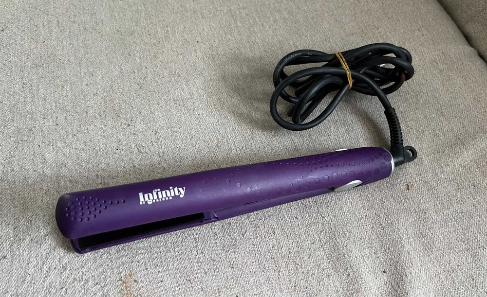 Placa de întins părul Melissa model A3173, 26 30W, funcțională