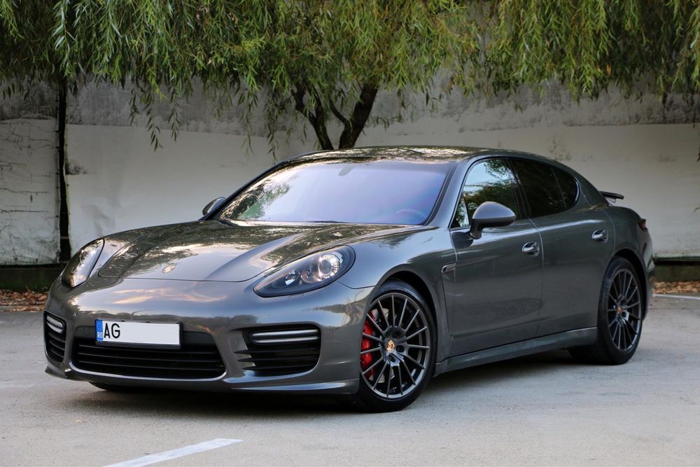 Porsche Panamera GTS // Facelift // 441 Cp // Frane Ceramice  // Full