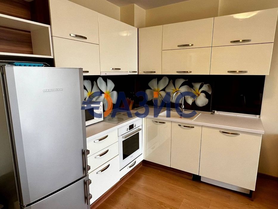 Продава се Двустаен апартамент в к.к. Слънчев бряг - 72 кв.м за 1209 €/кв.м - Снимка #12