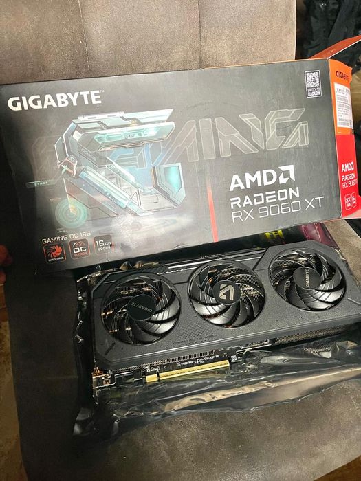 Rx 9060xt Gigabite 16 Gb