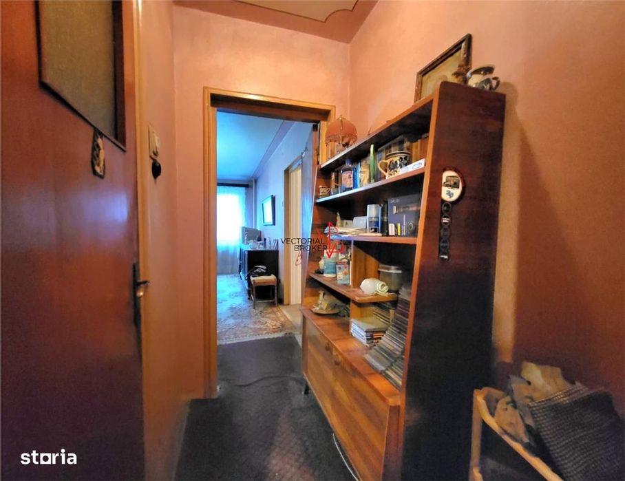 La 2 Pasi De Metrou   Apartament 3 Camere  Etaj 1