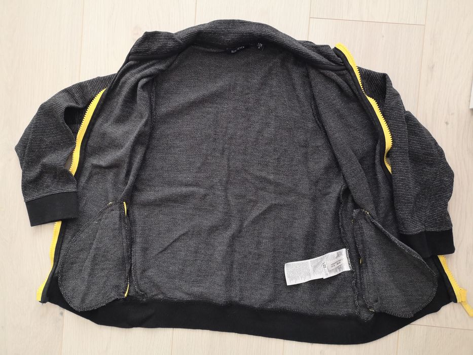 Детски суитчър с цип 8год.