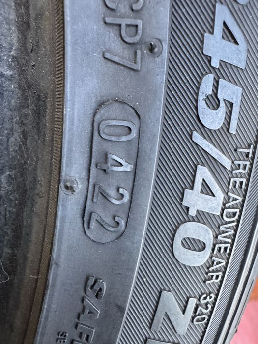 Гуми  KUMHO 245 40 18