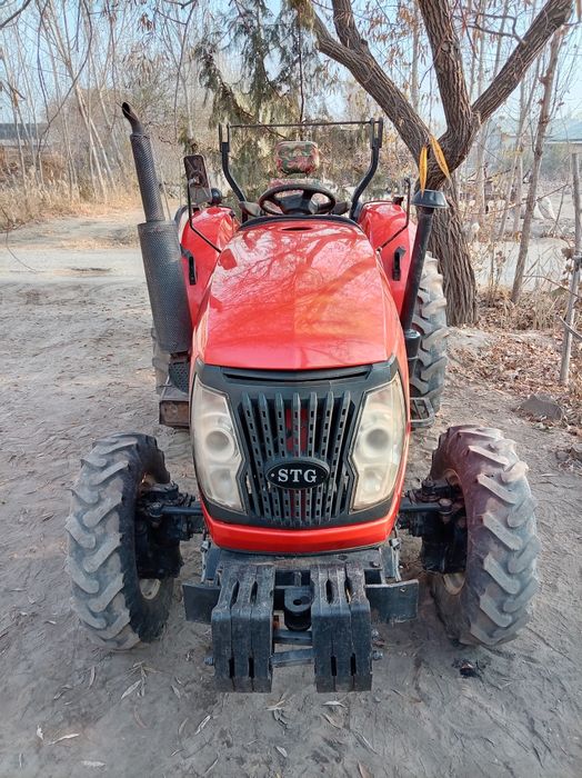 Mini tiraktir 424. 4x4