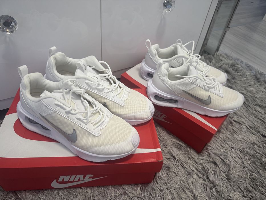 Adidasi Nike Albi Originali 39/43