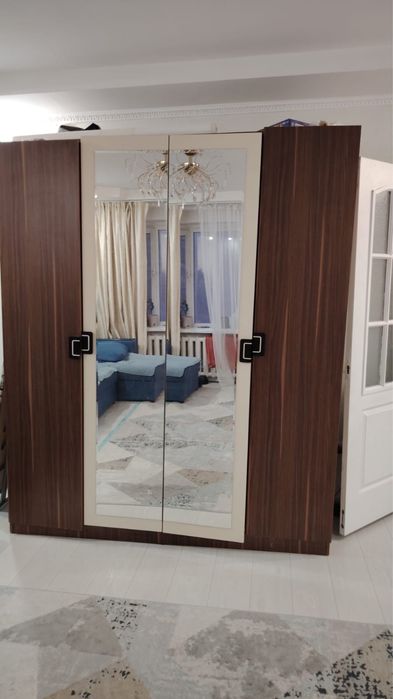 Шкаф гарнитур в спальню